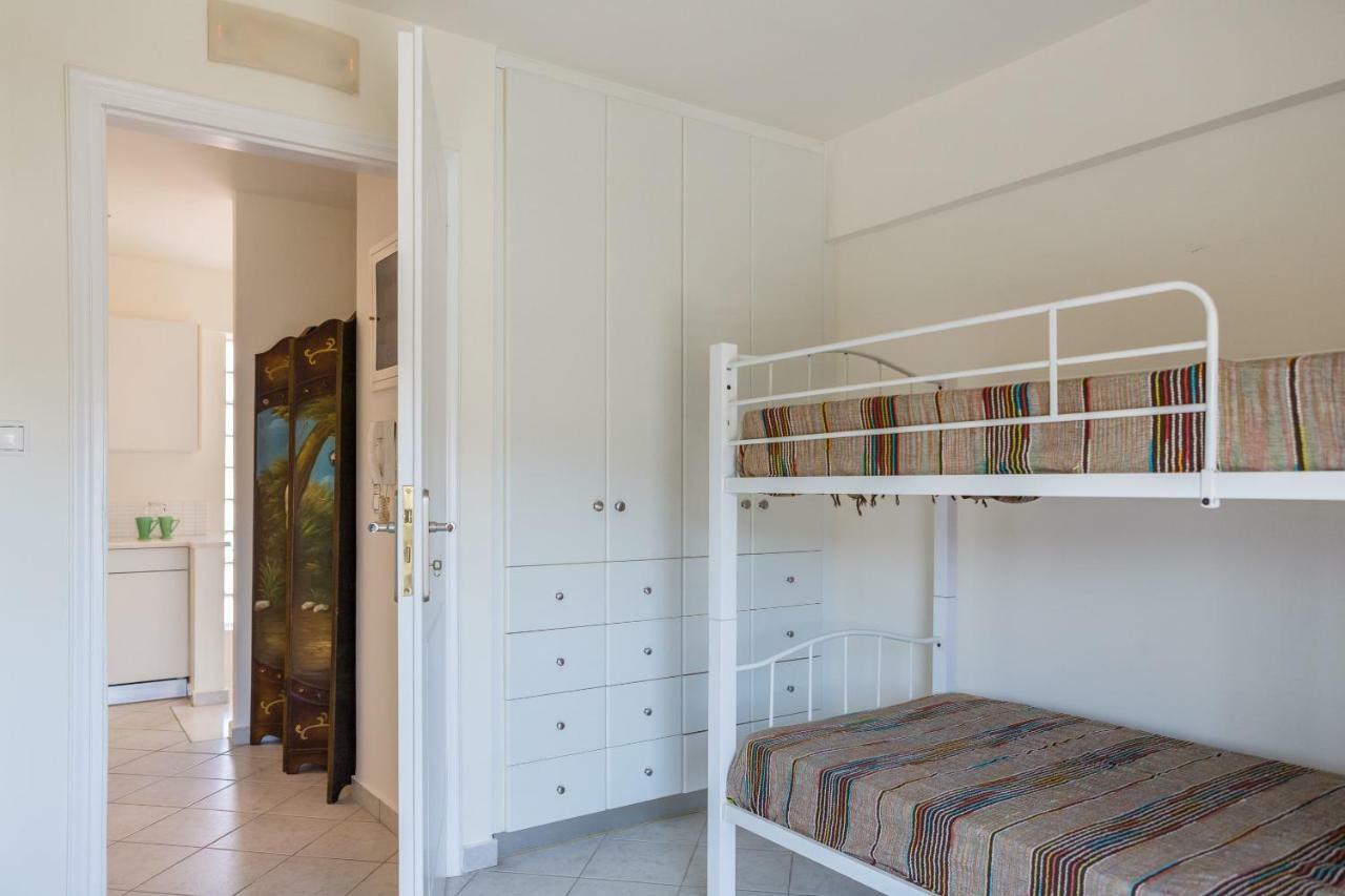 Villa Santa Barbara Marathón Екстериор снимка