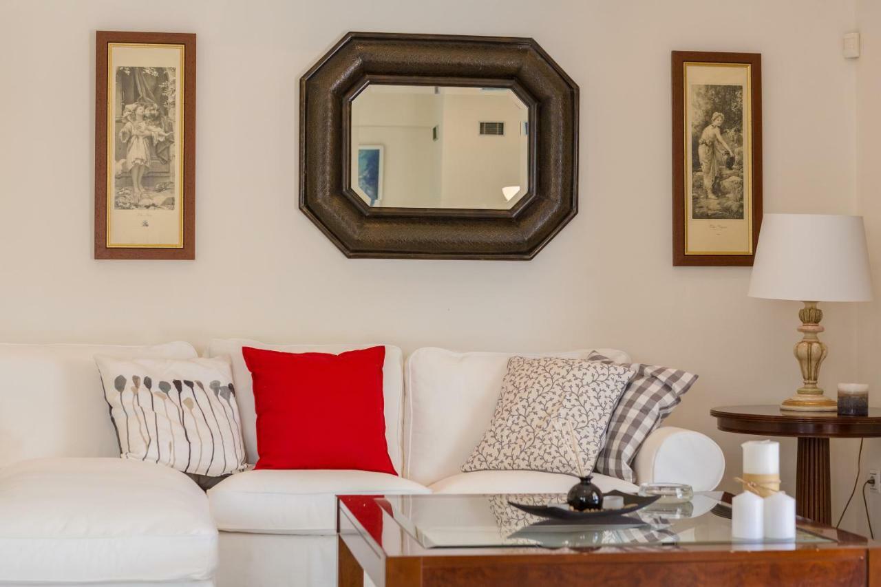 Villa Santa Barbara Marathón Екстериор снимка