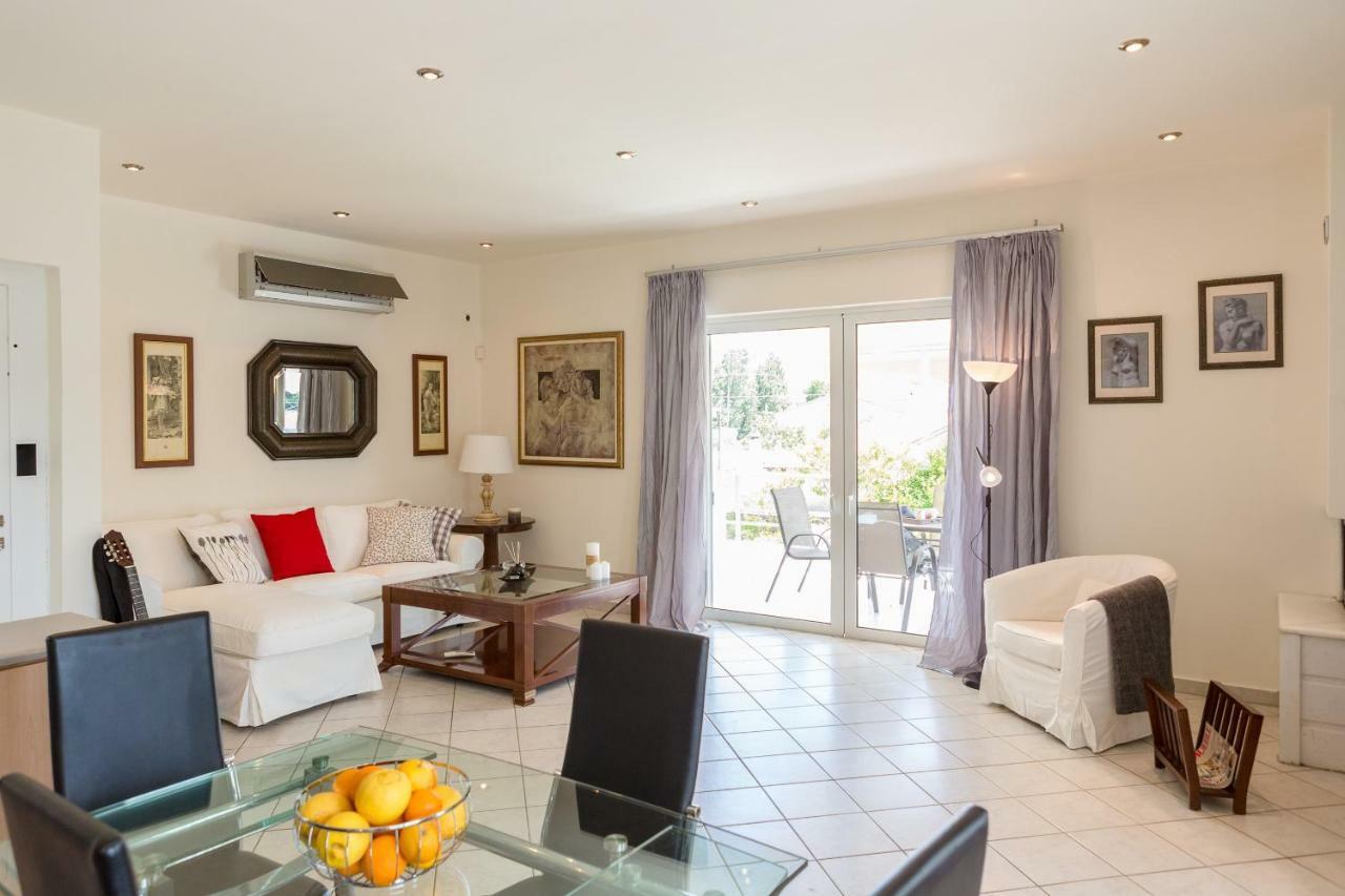 Villa Santa Barbara Marathón Екстериор снимка