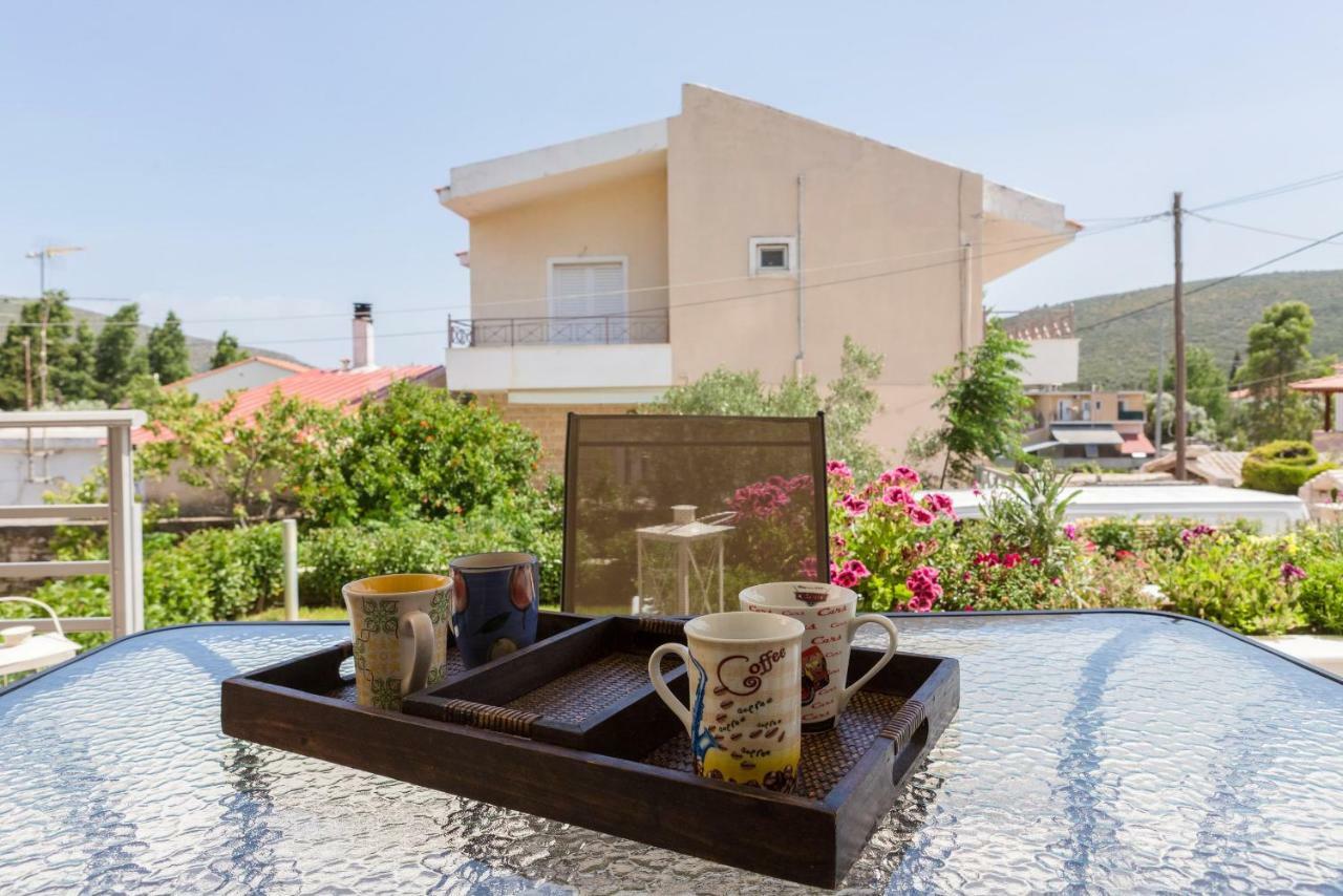 Villa Santa Barbara Marathón Екстериор снимка
